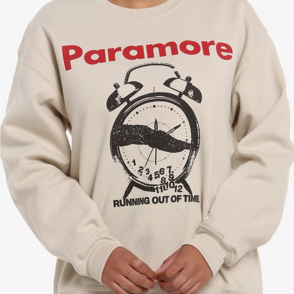 ISO Paramore Running Out Of Time Girls Sweatshirt Hot Topic Small